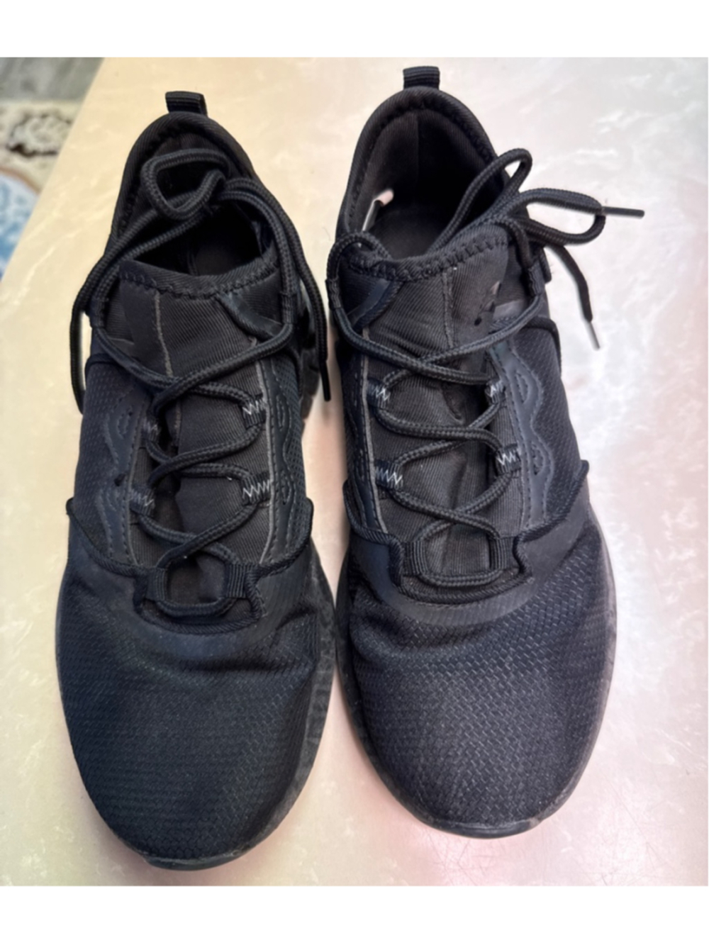 Women’s Black Chunky Athletic Sneakers Lace Up Comfort Shoes Size 6